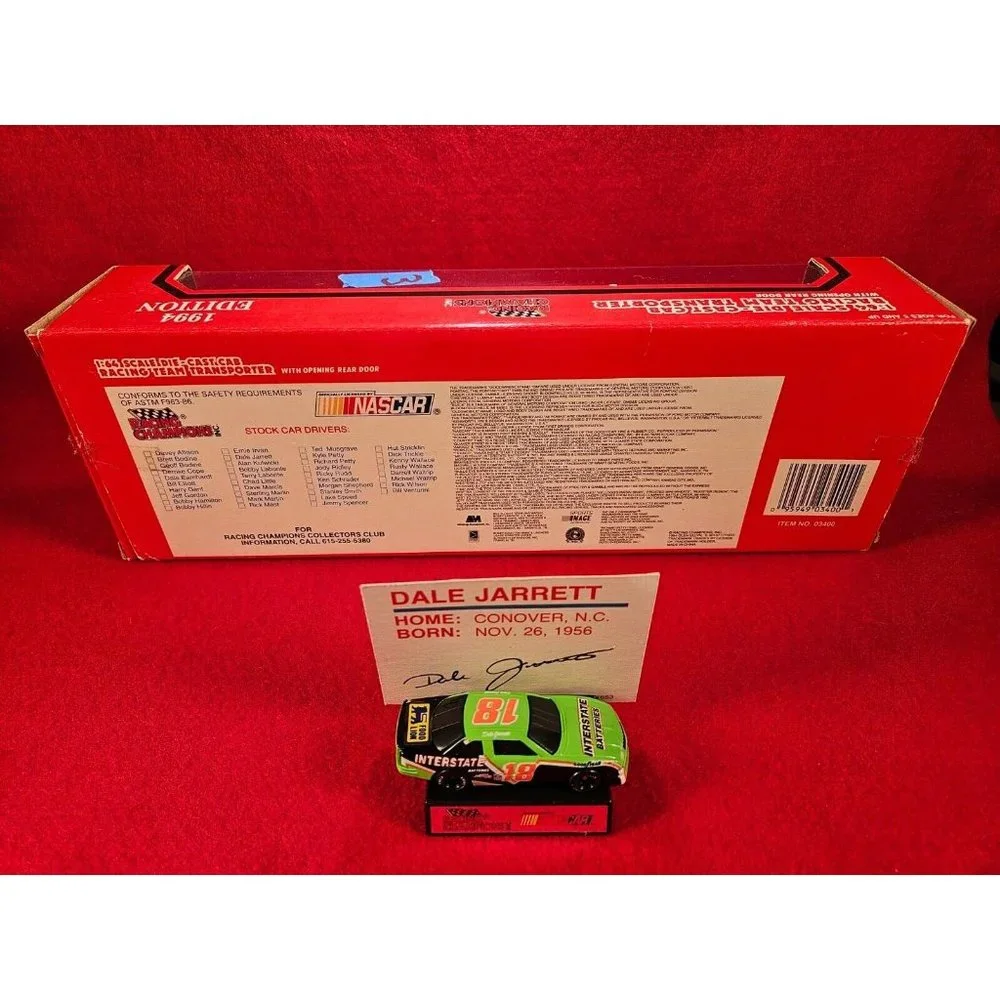 DALE JARRETT NASCAR TRANSPORTER‎ BUNDLE w/MATCHING STOCKCAR & PLAYER CARD